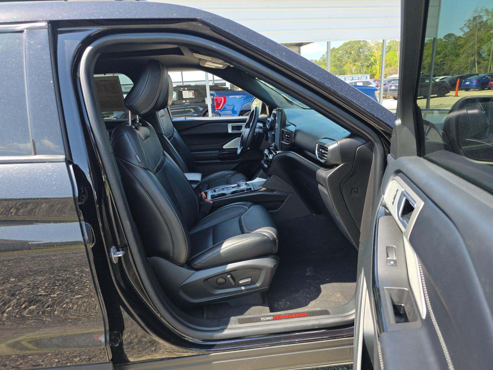 2023 Ford Explorer ST AWD