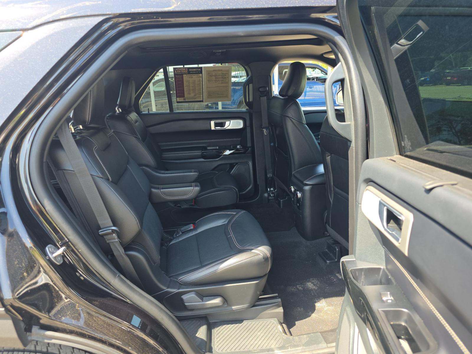 2023 Ford Explorer ST AWD