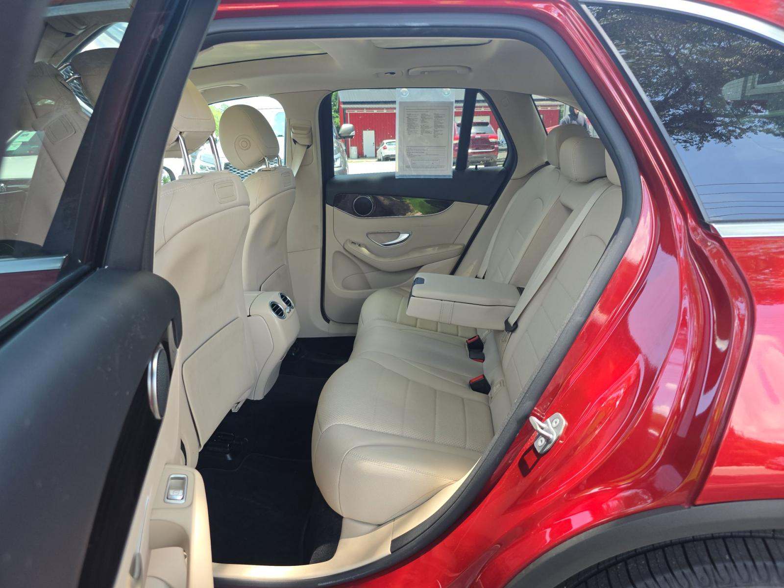 2019 Mercedes-Benz GLC GLC 300 AWD