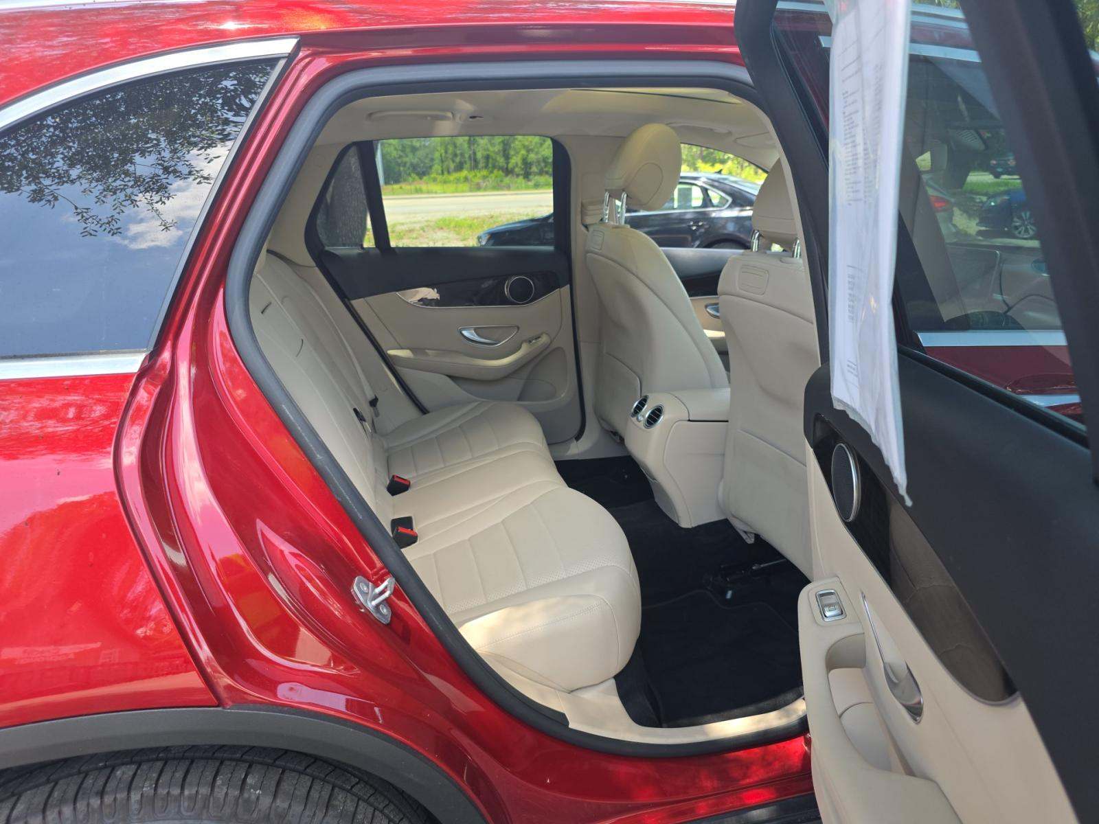 2019 Mercedes-Benz GLC GLC 300 AWD