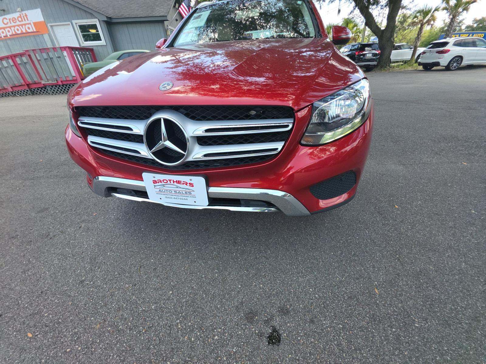 2019 Mercedes-Benz GLC GLC 300 AWD