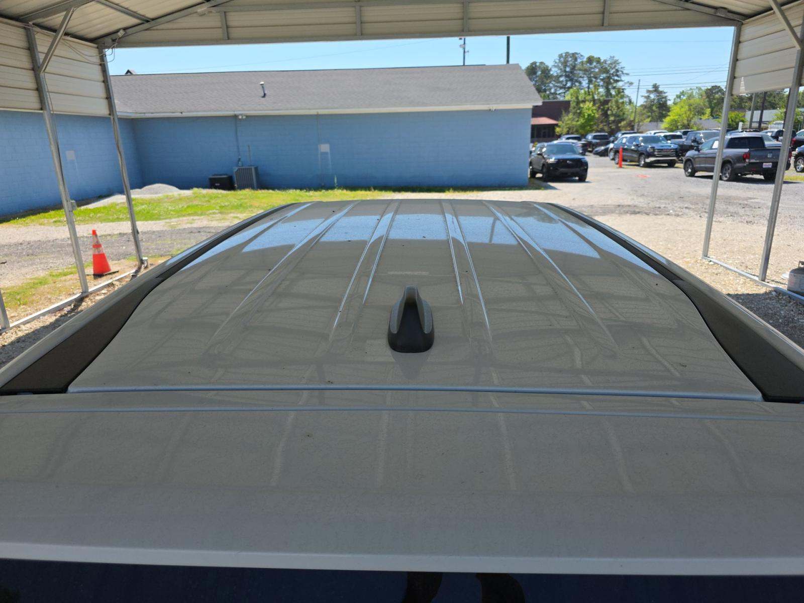 CHRYSLER VOYAGER - 8