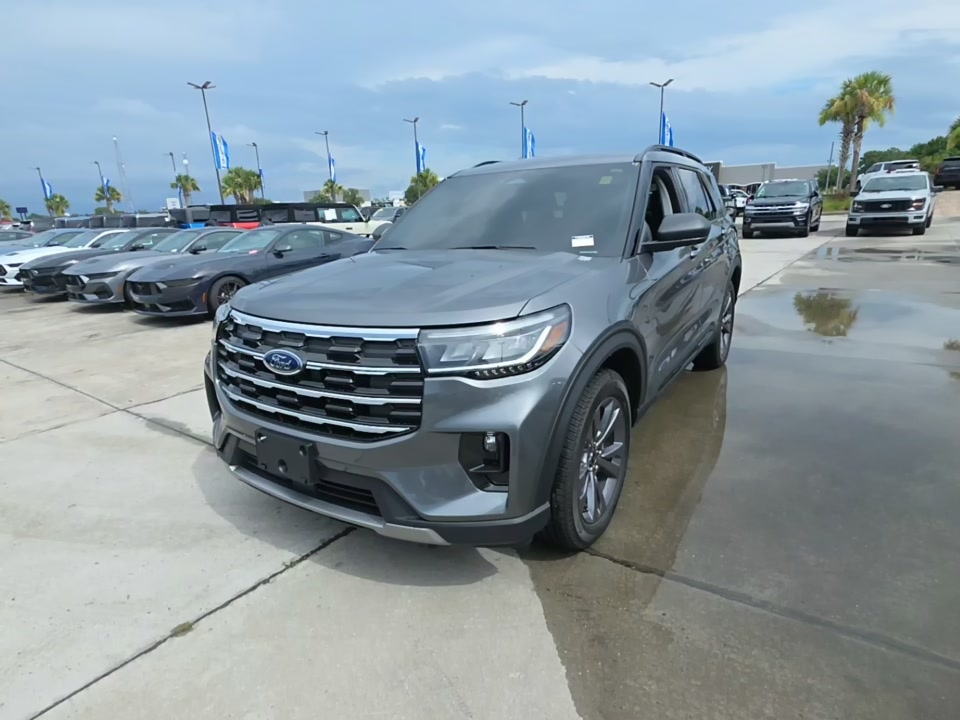 2026 Ford Explorer Active AWD