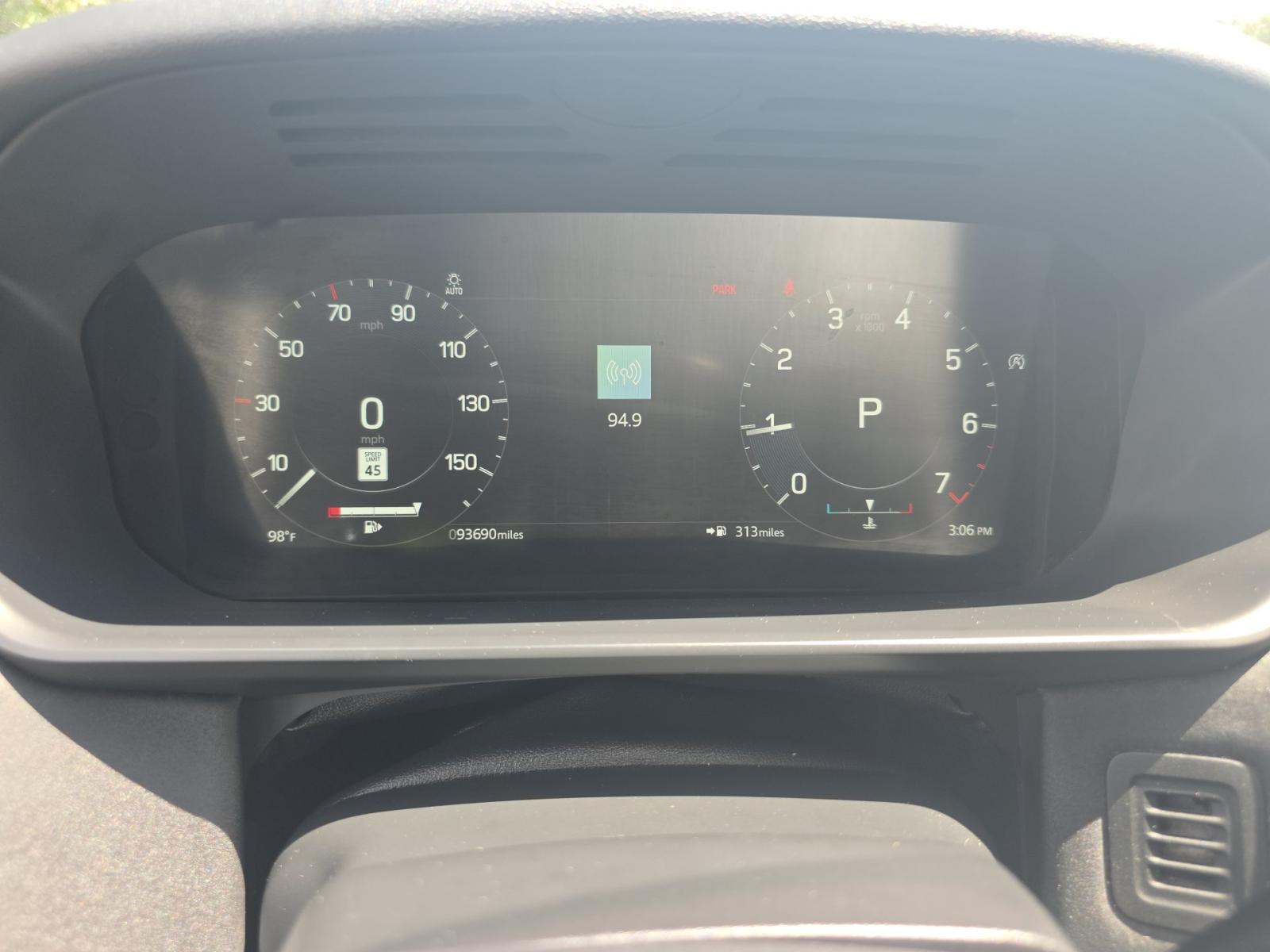 2022 Land Rover Discovery S AWD