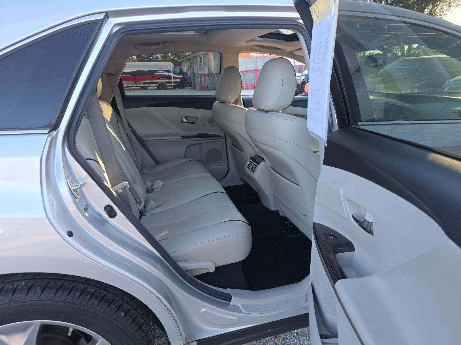 2011 Toyota Venza Base FWD