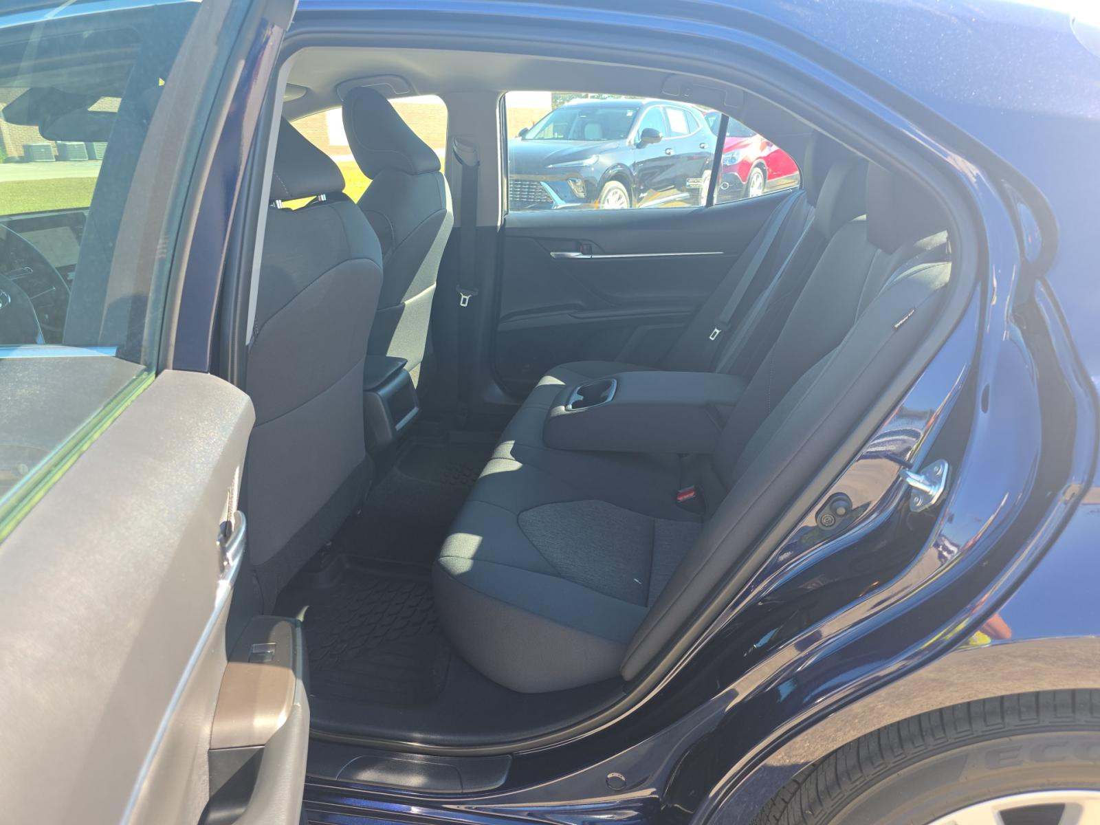 2022 Toyota Camry LE FWD