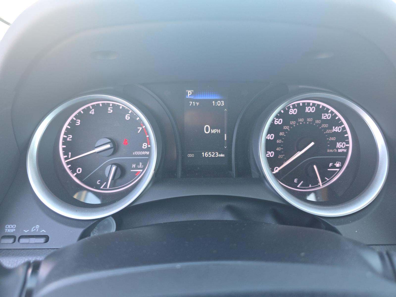 2022 Toyota Camry LE FWD