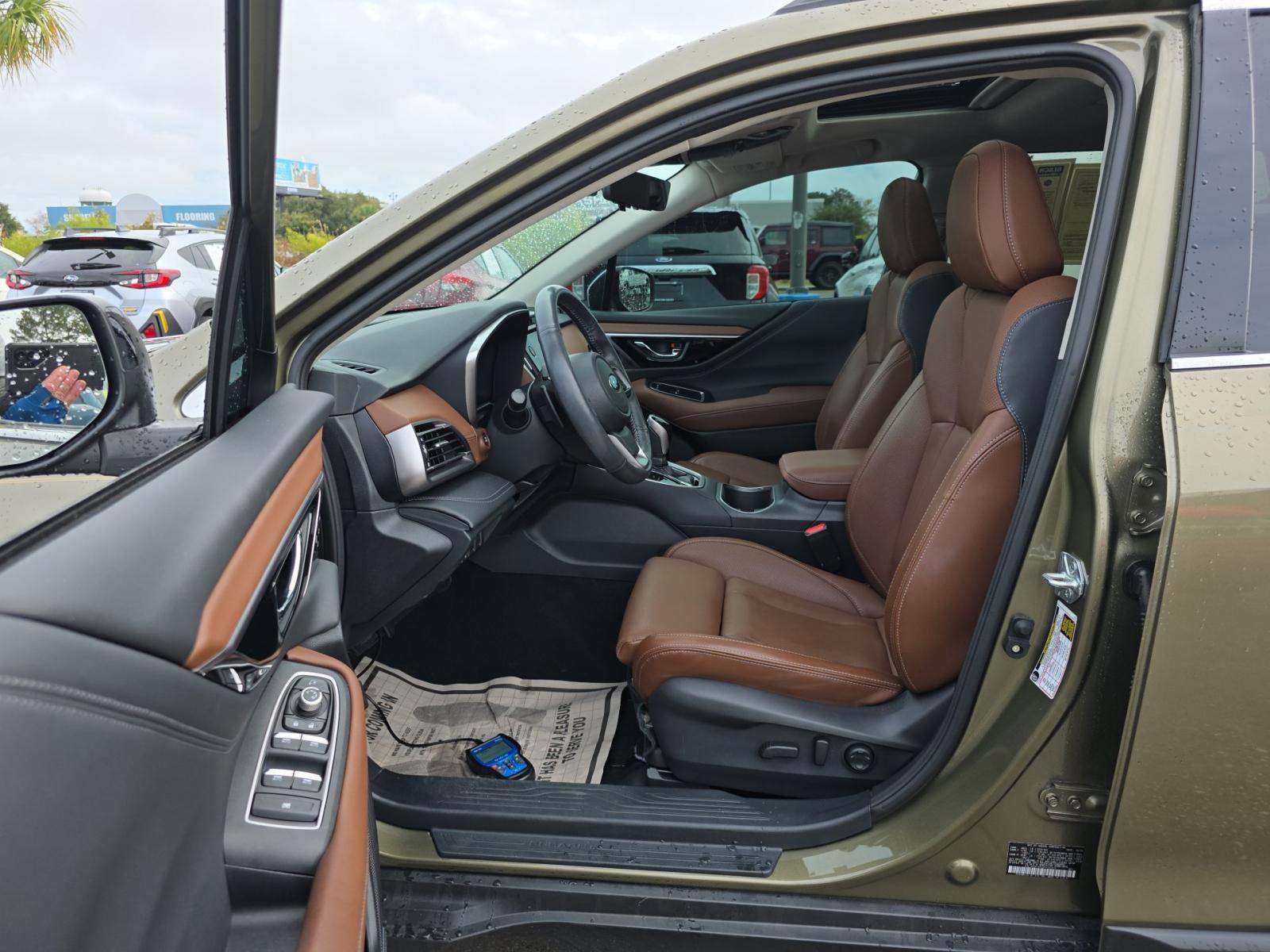 2023 Subaru Outback Touring AWD