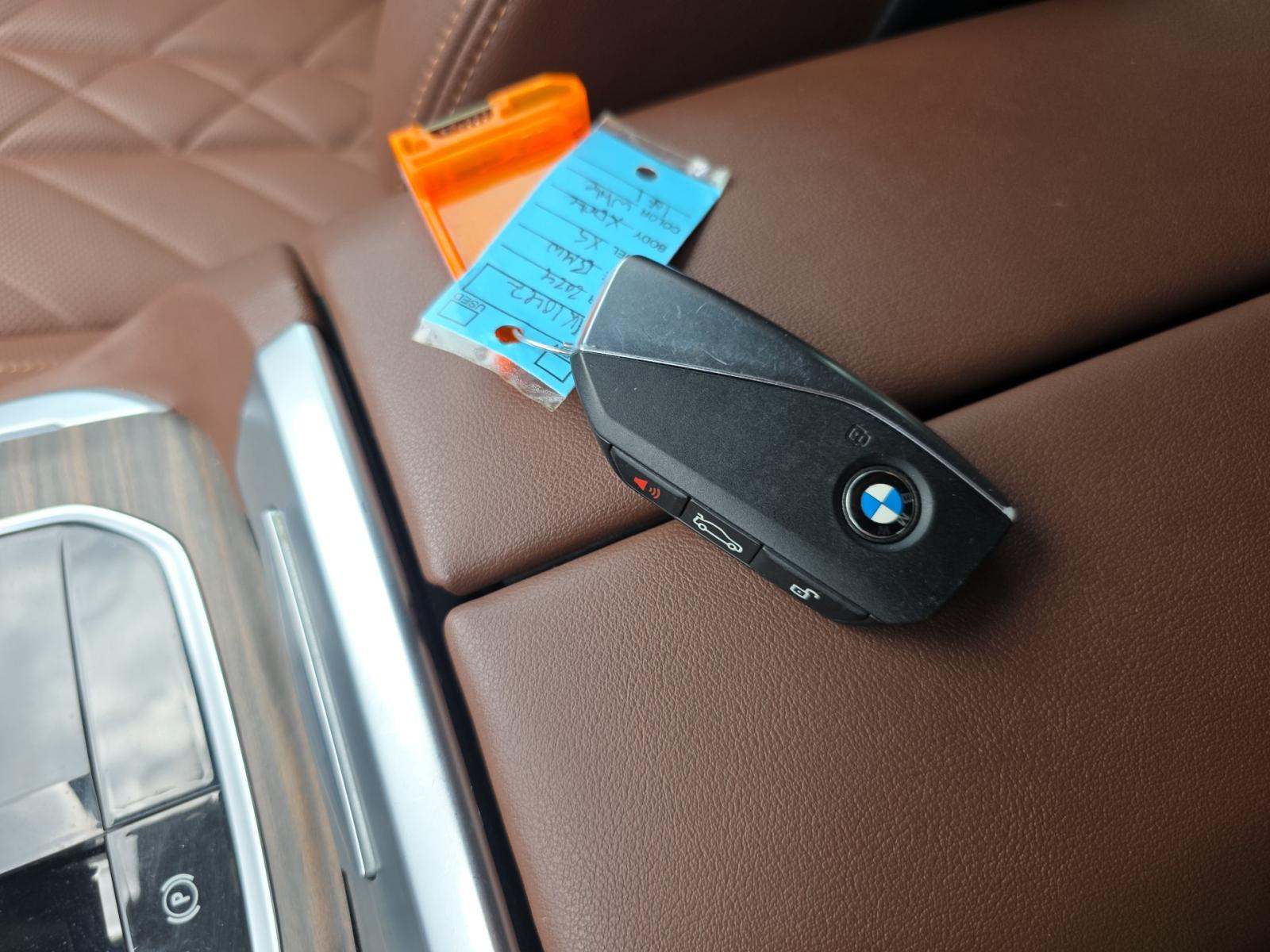 2024 BMW X5 xDrive40i AWD