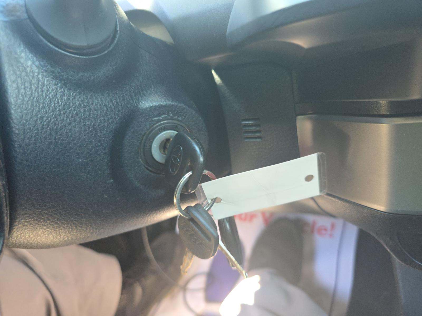 2022 Toyota Tacoma SR RWD