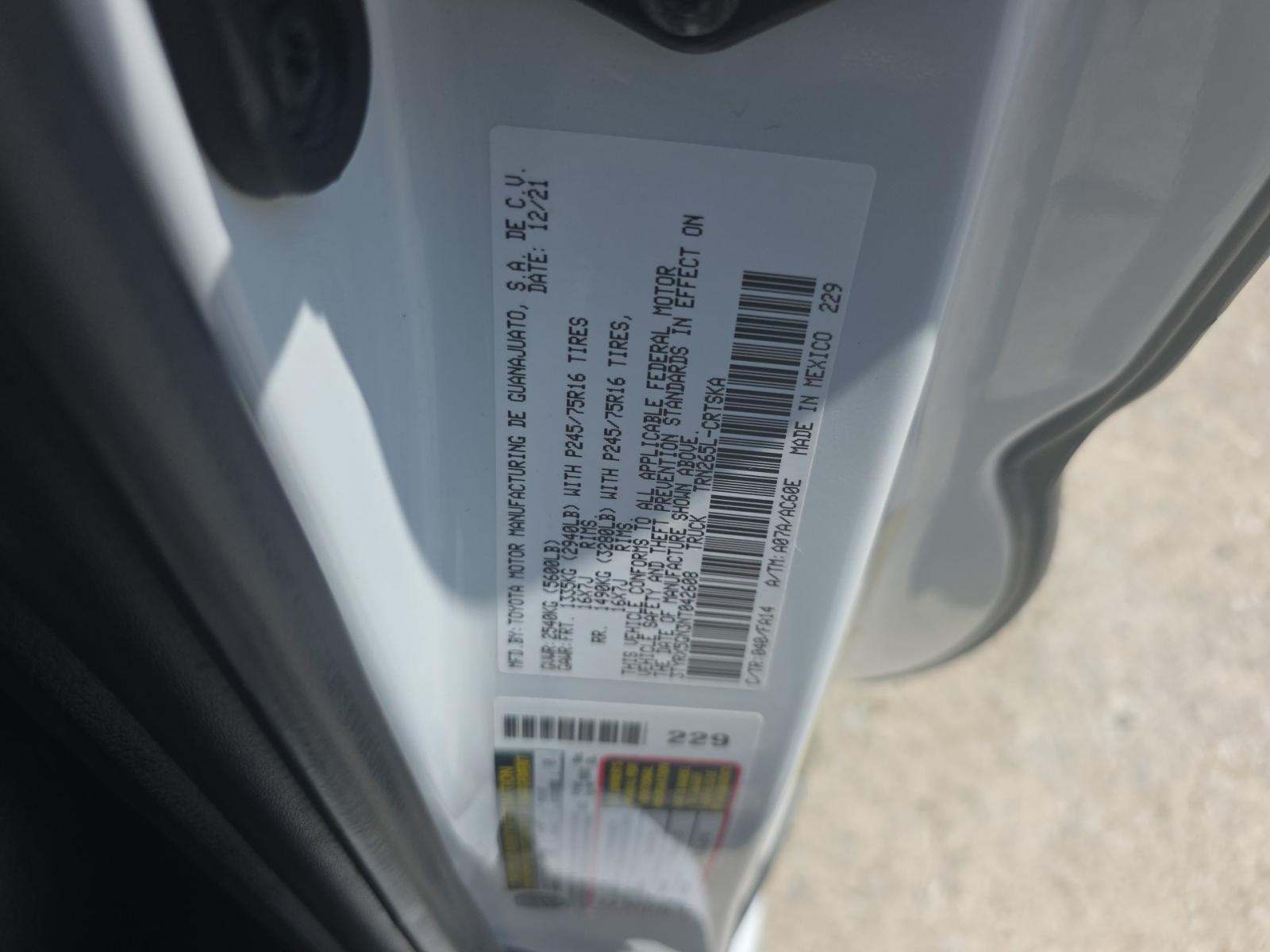 2022 Toyota Tacoma SR RWD