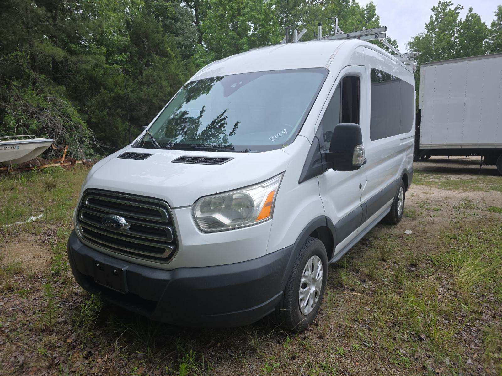 FORD TRANSIT 150 - 1