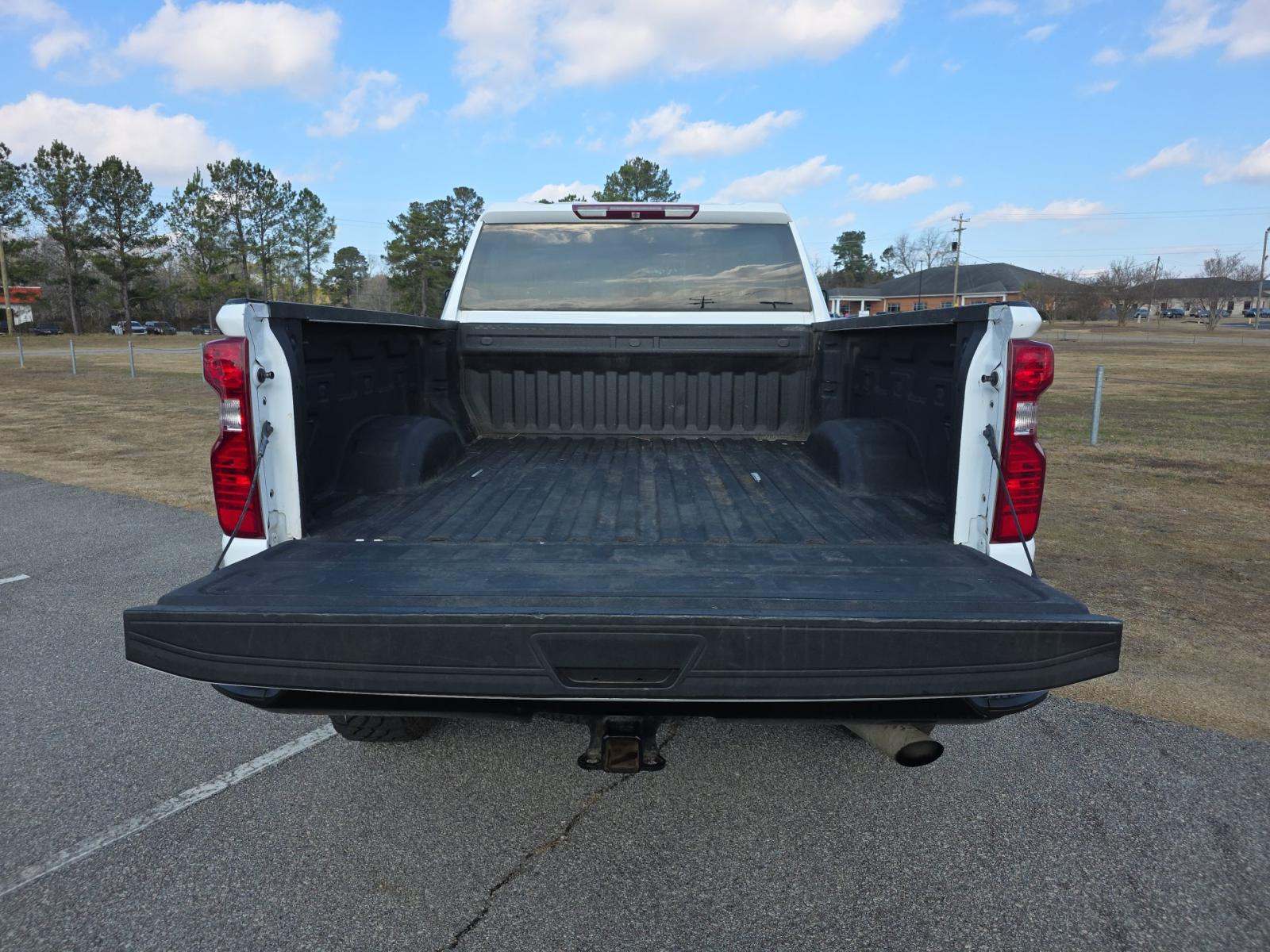 2023 Chevrolet Silverado 2500HD Custom AWD
