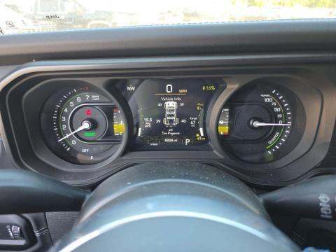 JEEP 4XE SAHARA HIGH ALTITUDE - 5