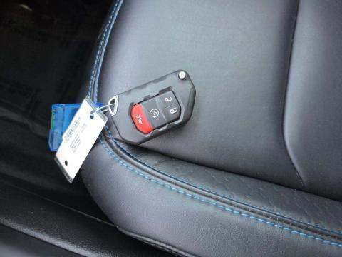 JEEP 4XE SAHARA HIGH ALTITUDE - 4