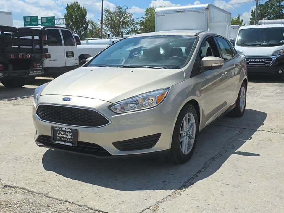 2017 Ford Focus SE FWD