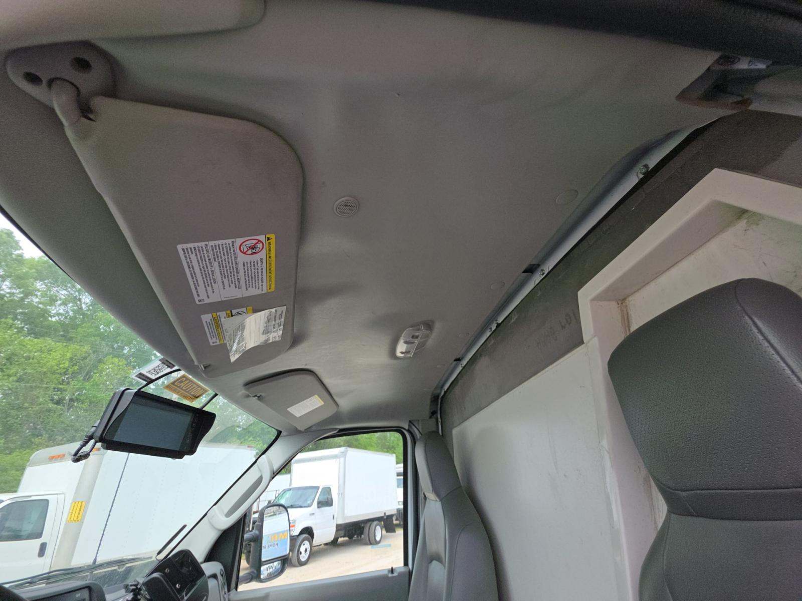 FORD E-350 - 7