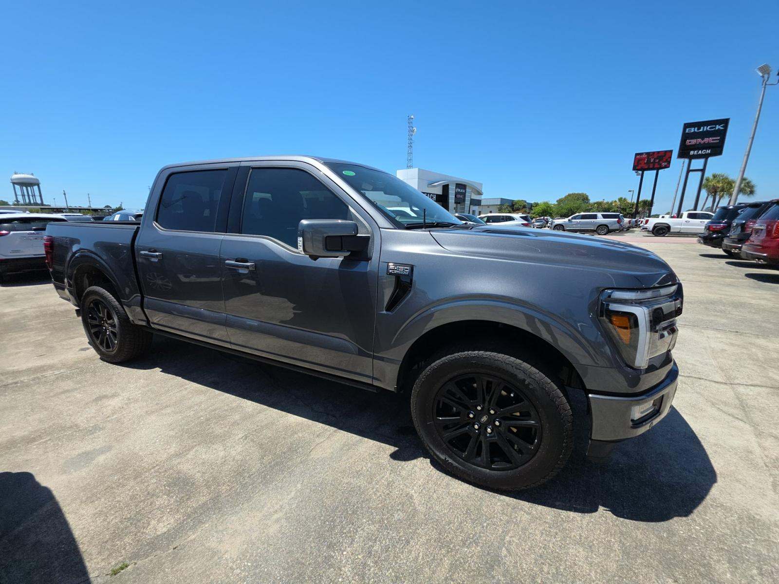 2025 Ford F-150 Platinum AWD