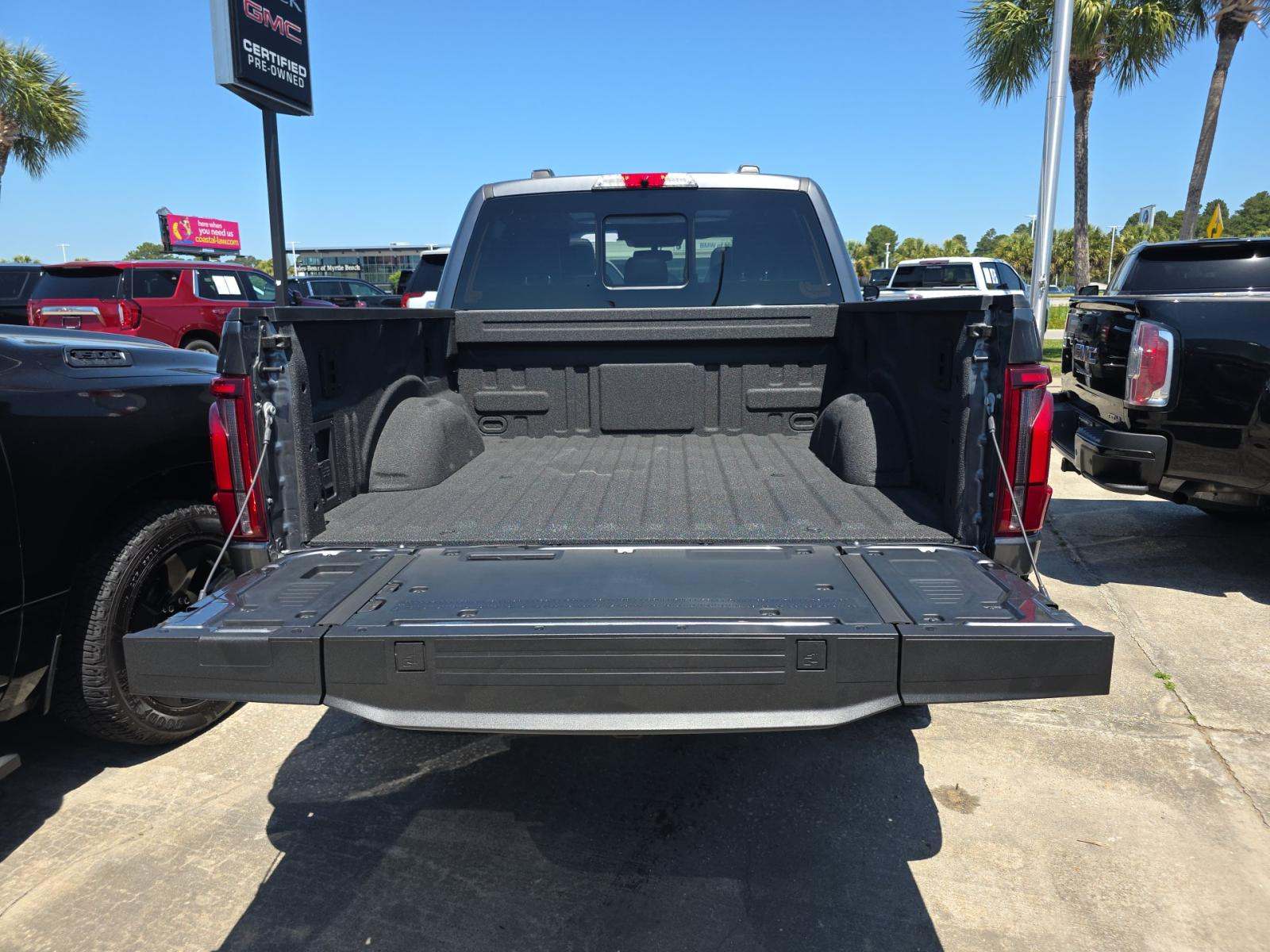 2025 Ford F-150 Platinum AWD