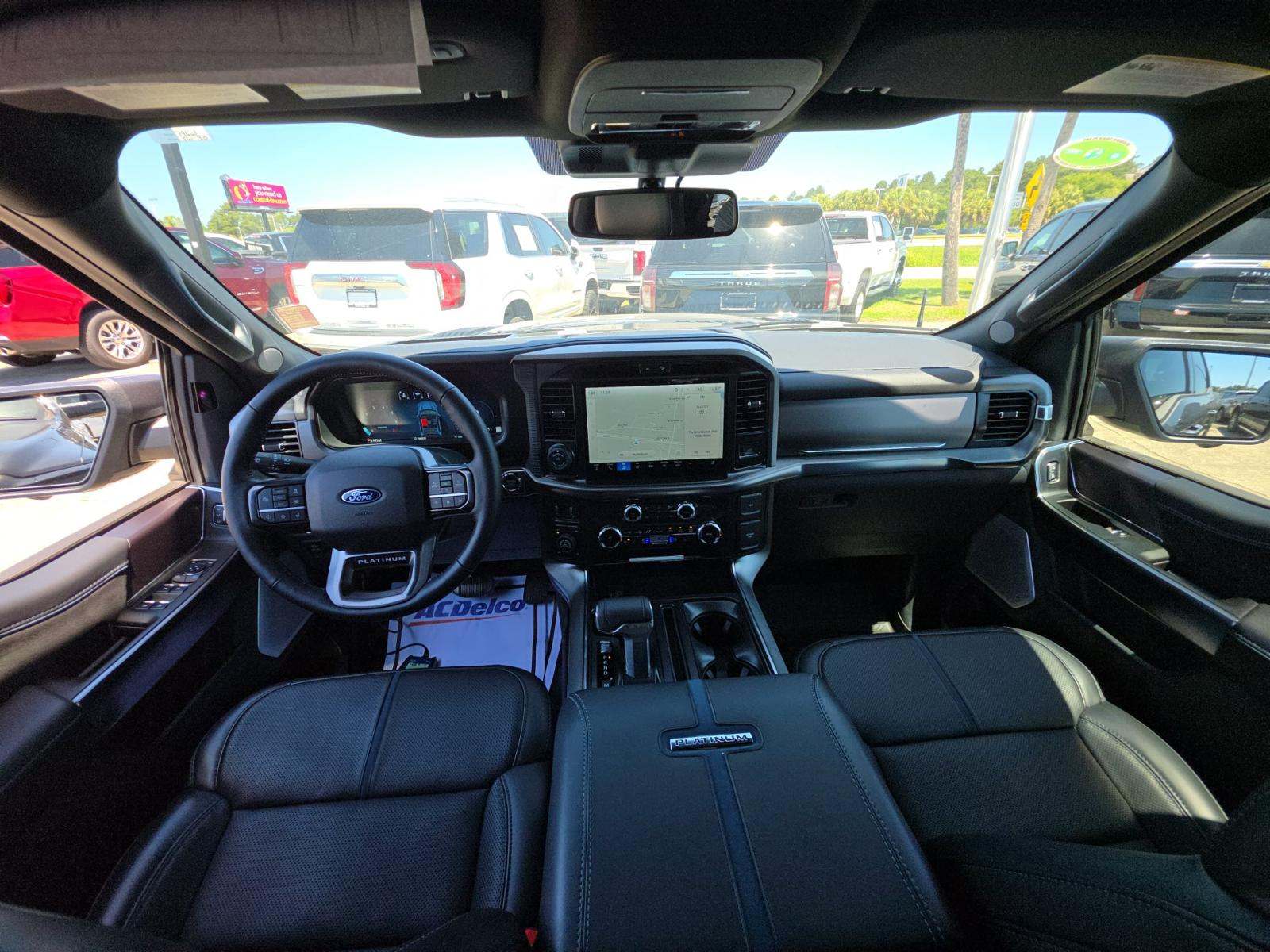 2025 Ford F-150 Platinum AWD