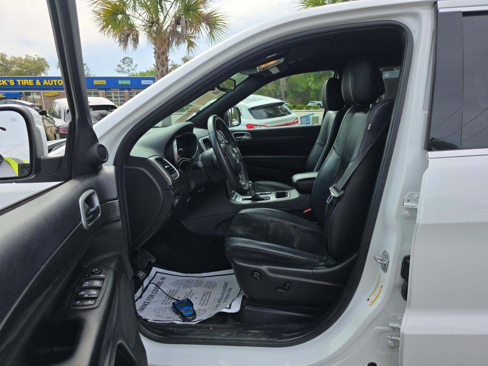 JEEP LAREDO E EDITION - 2