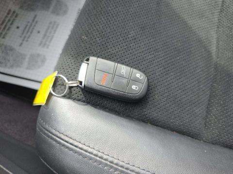 JEEP LAREDO E EDITION - 4