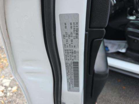 JEEP LAREDO E EDITION - 1