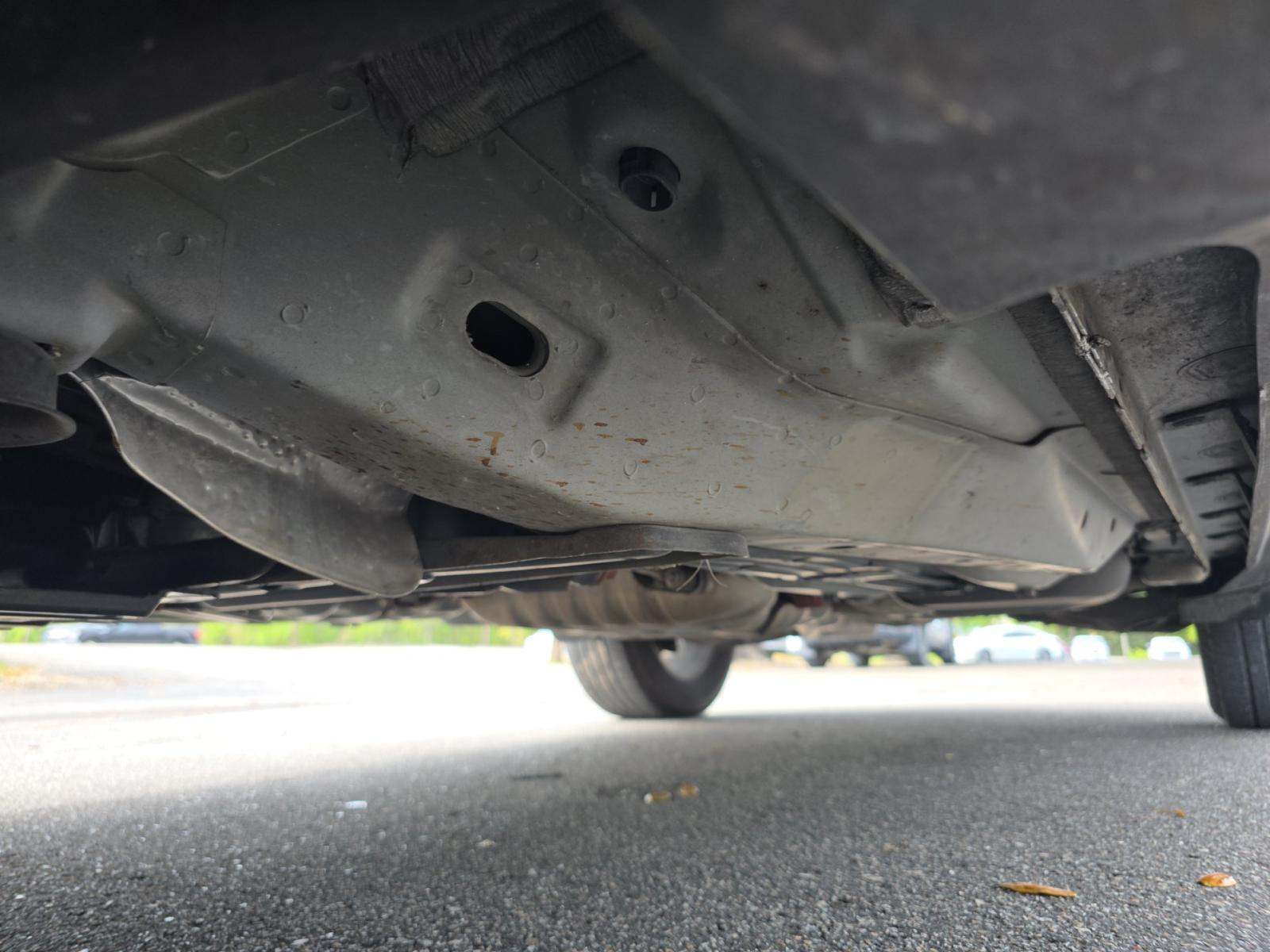 JEEP LAREDO E EDITION - 3