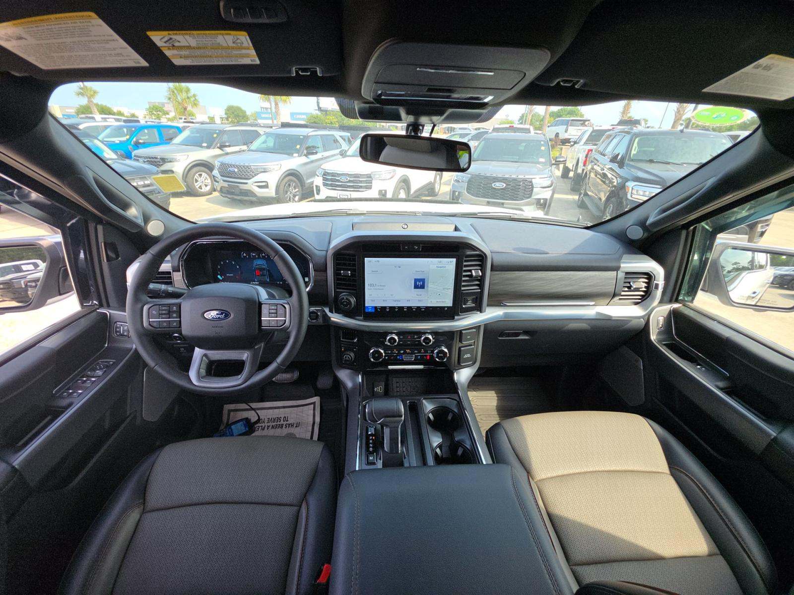 2025 Ford F-150 Lariat AWD
