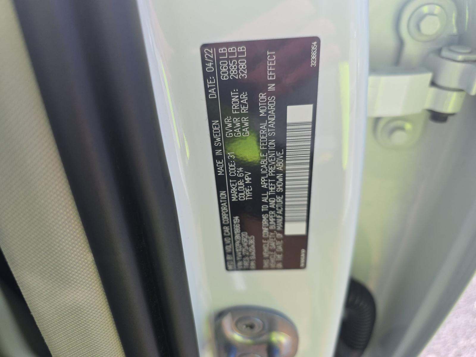 2022 Volvo XC90 T5 Momentum AWD