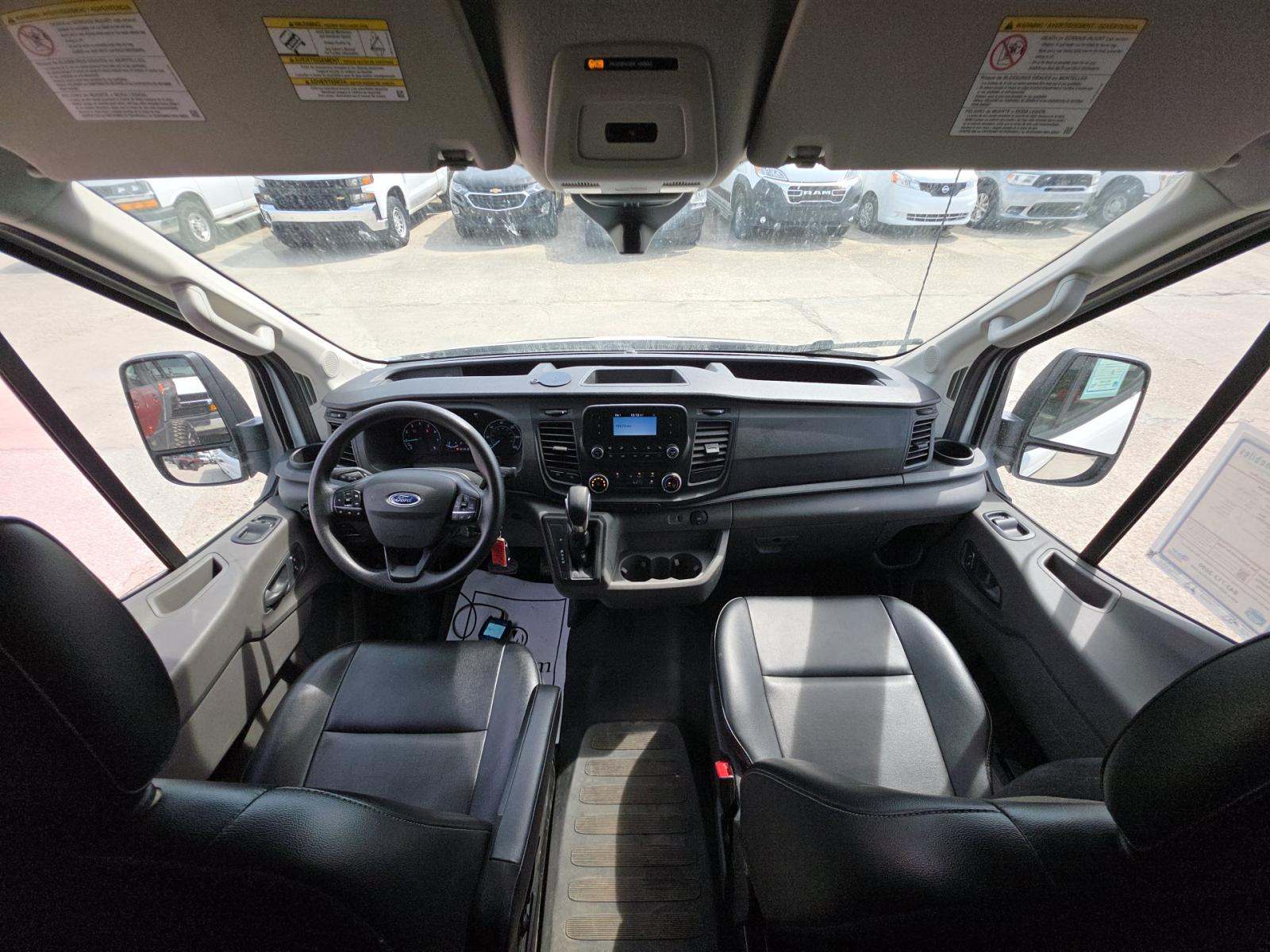 FORD TRANSIT 250 - 6