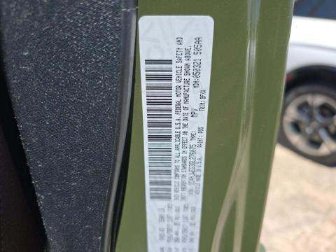 JEEP UNLIMITED SAHARA 75TH ANNIVERSARY EDITION - 5