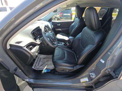 JEEP LATITUDE LUX - 2