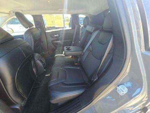 JEEP LATITUDE LUX - 9