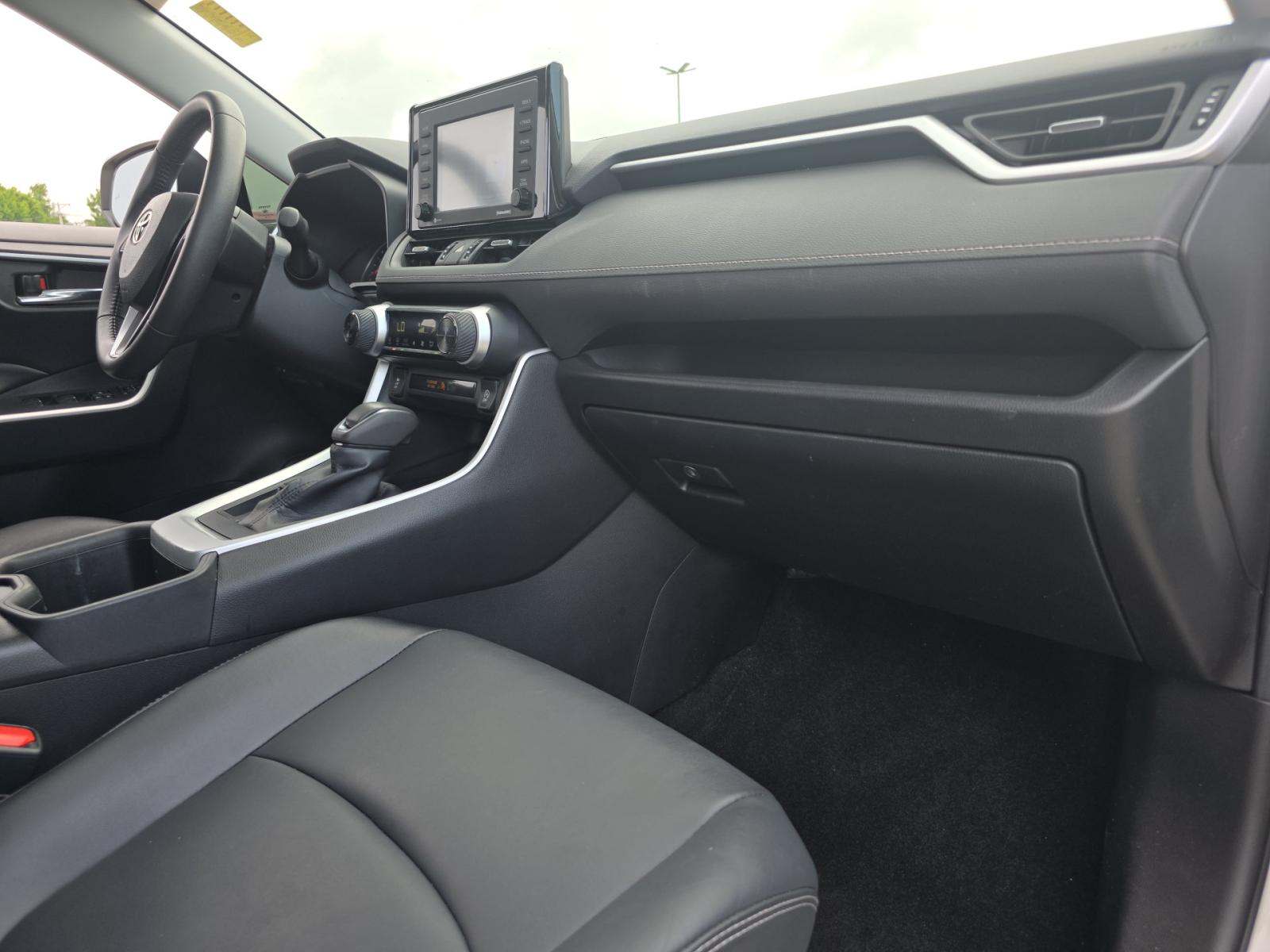 2022 Toyota RAV4 XLE Premium FWD