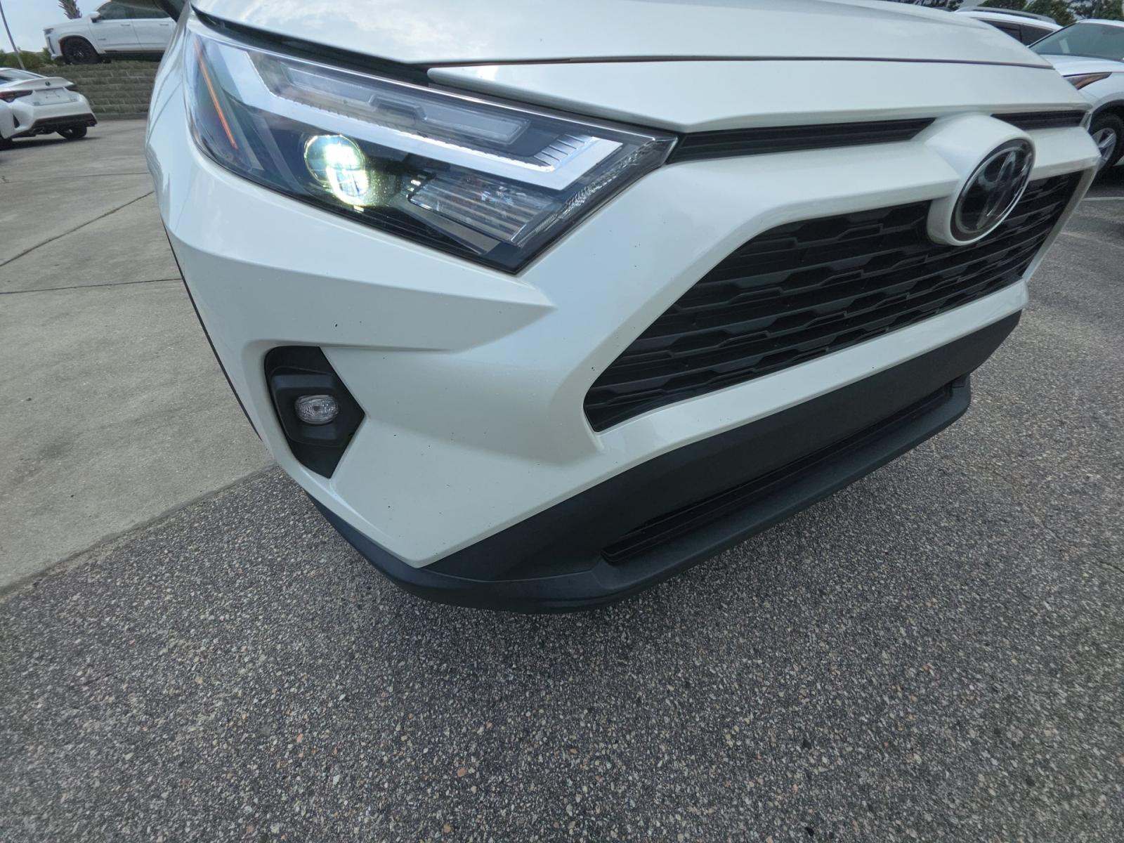 2022 Toyota RAV4 XLE Premium FWD