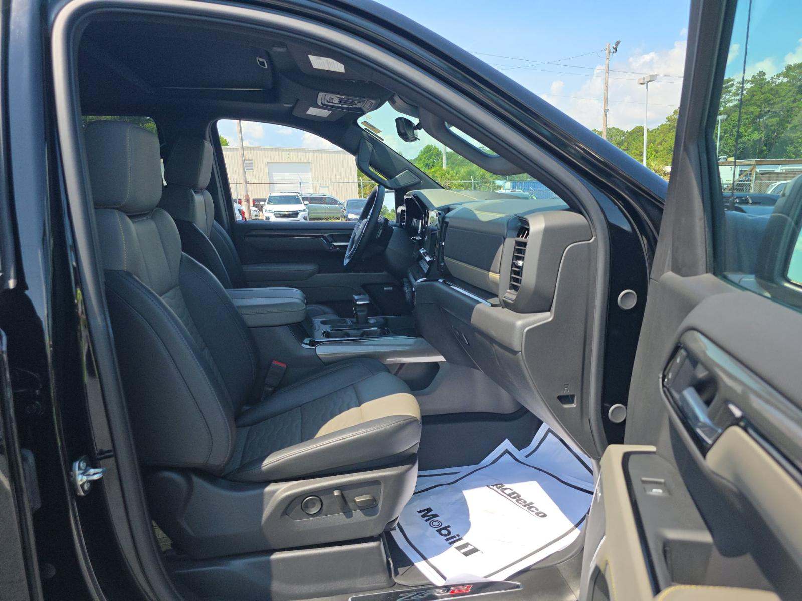 2025 Chevrolet Silverado 1500 ZR2 AWD