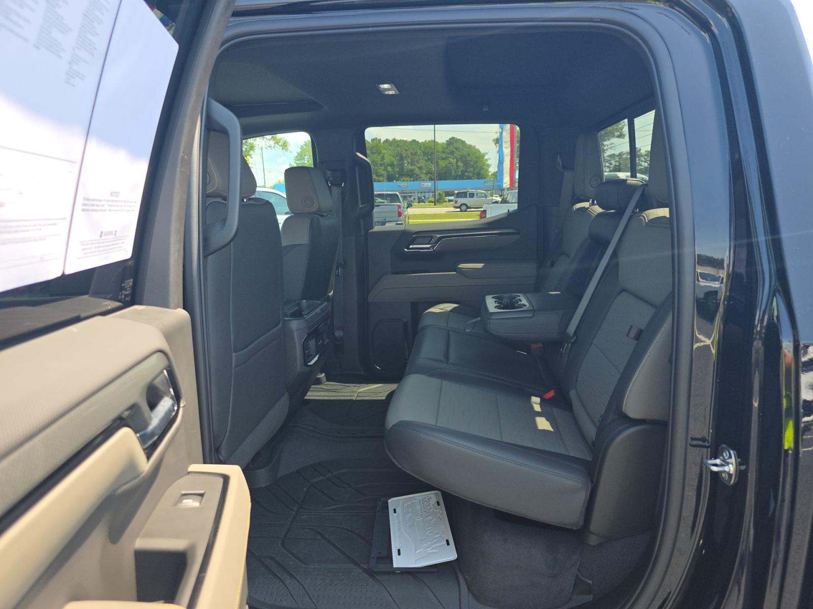 2025 Chevrolet Silverado 1500 ZR2 AWD