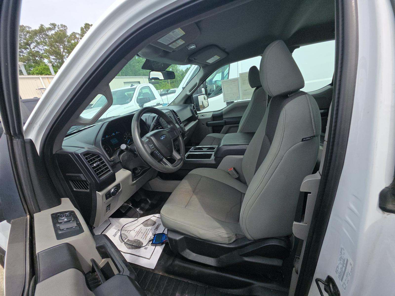 2017 Ford F-150 XL RWD