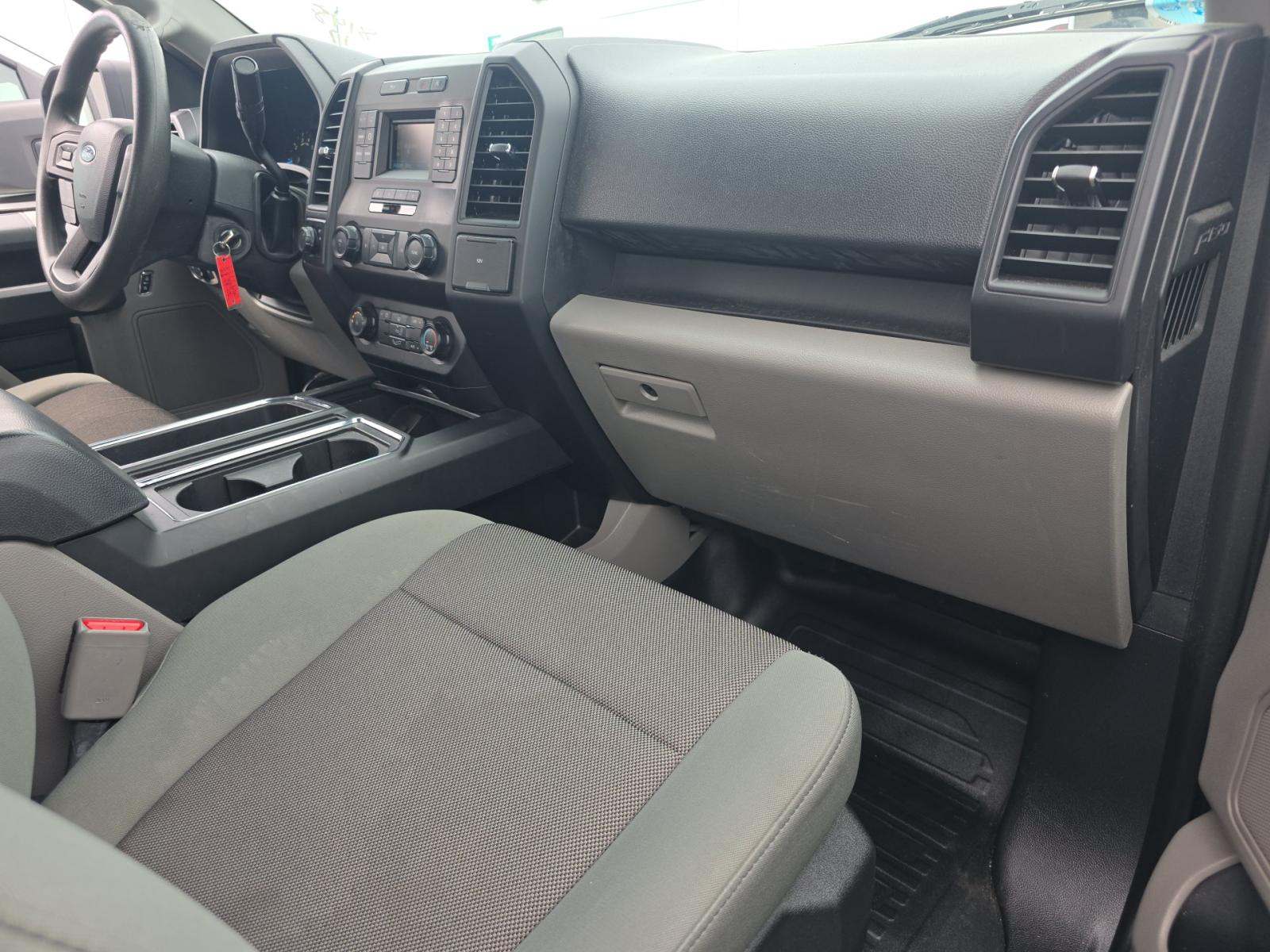 2017 Ford F-150 XL RWD