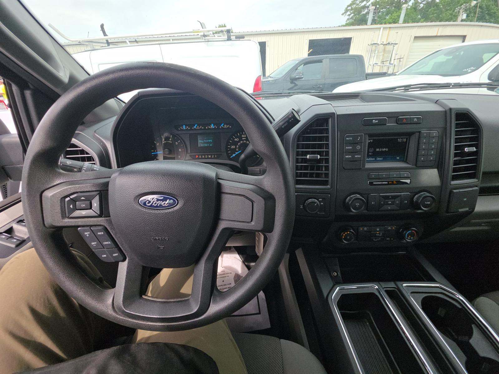 2017 Ford F-150 XL RWD