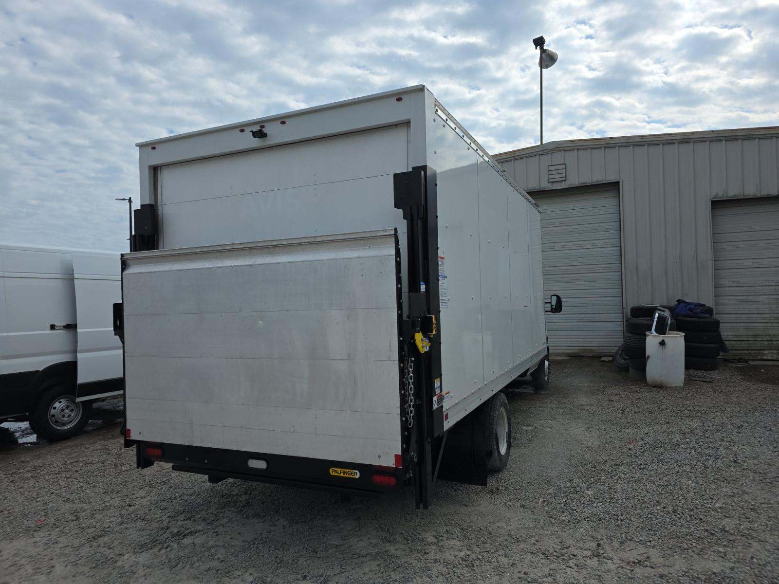 FORD E-350 - 3