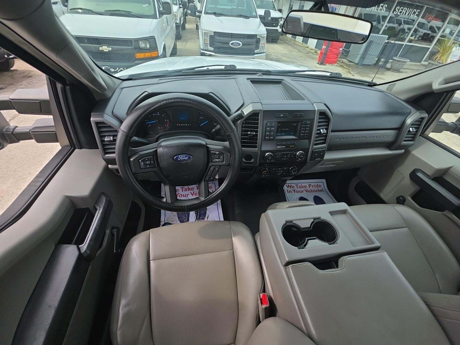 FORD F-250 - 6