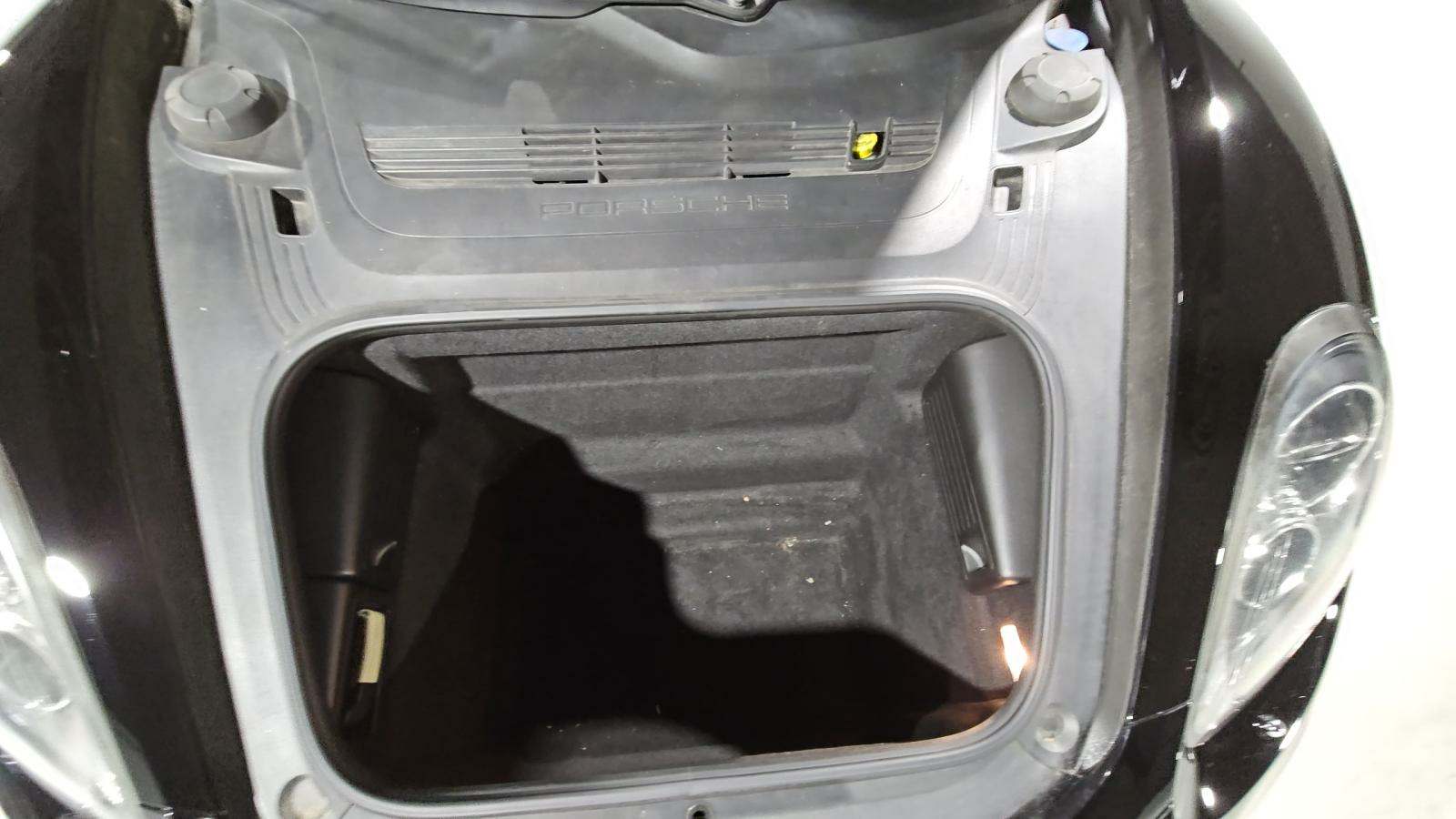 2014 Porsche Cayman 2D COUPE RWD