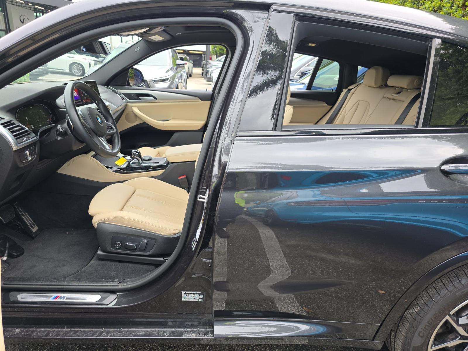 2025 BMW X4 xDrive30i AWD