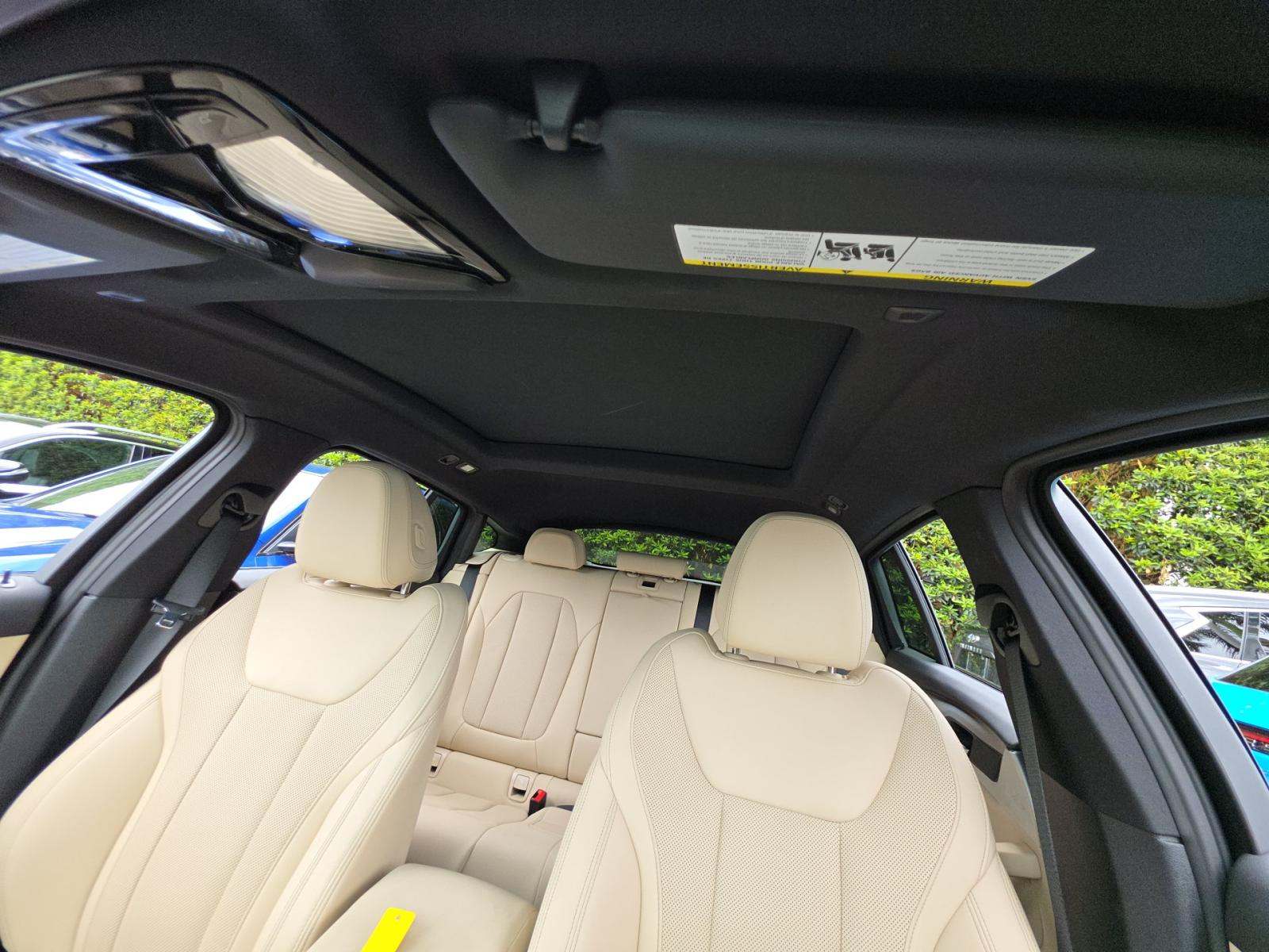 2025 BMW X4 xDrive30i AWD