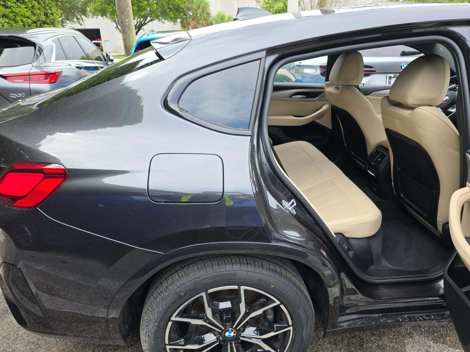 2025 BMW X4 xDrive30i AWD