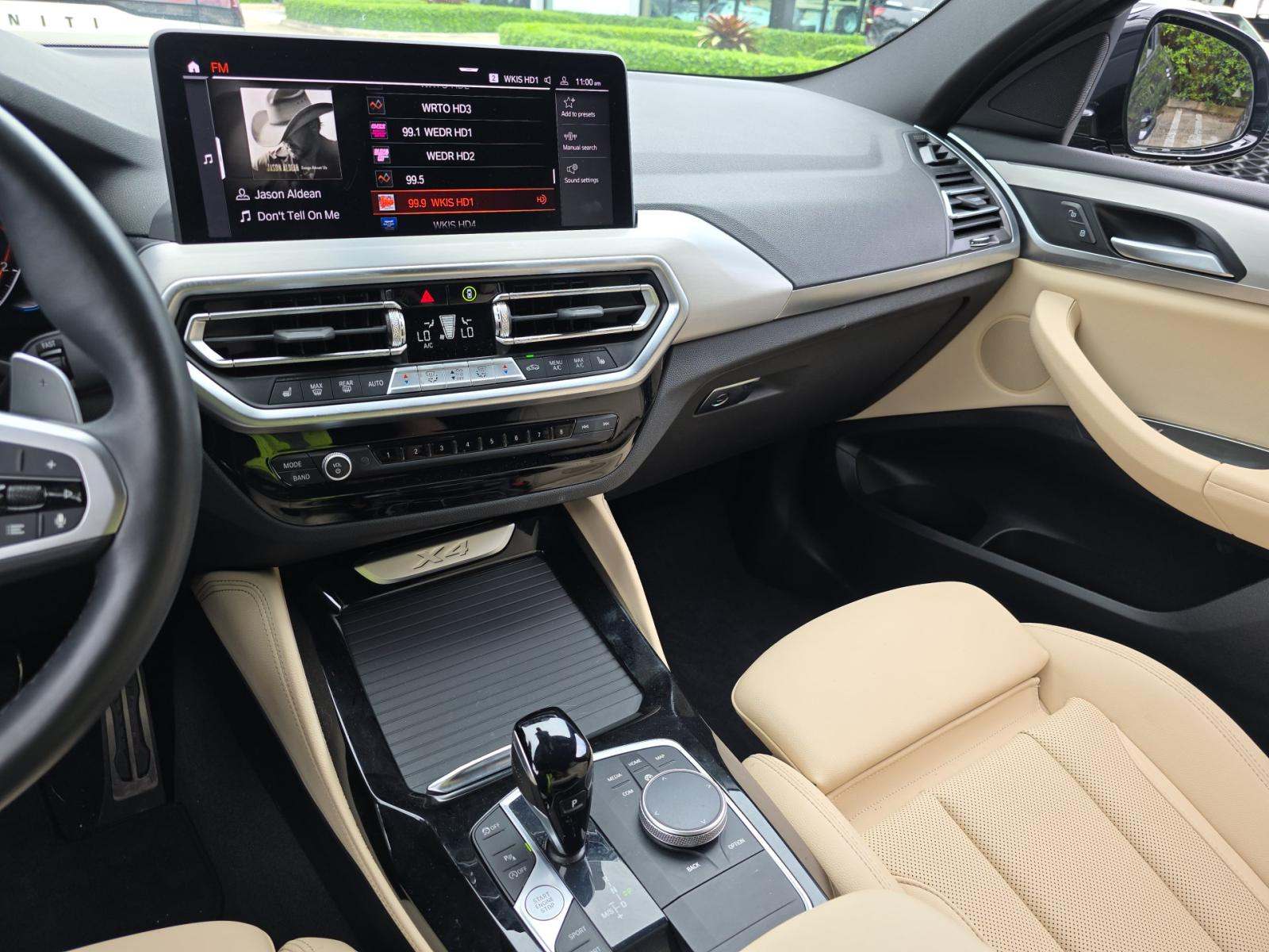 2025 BMW X4 xDrive30i AWD