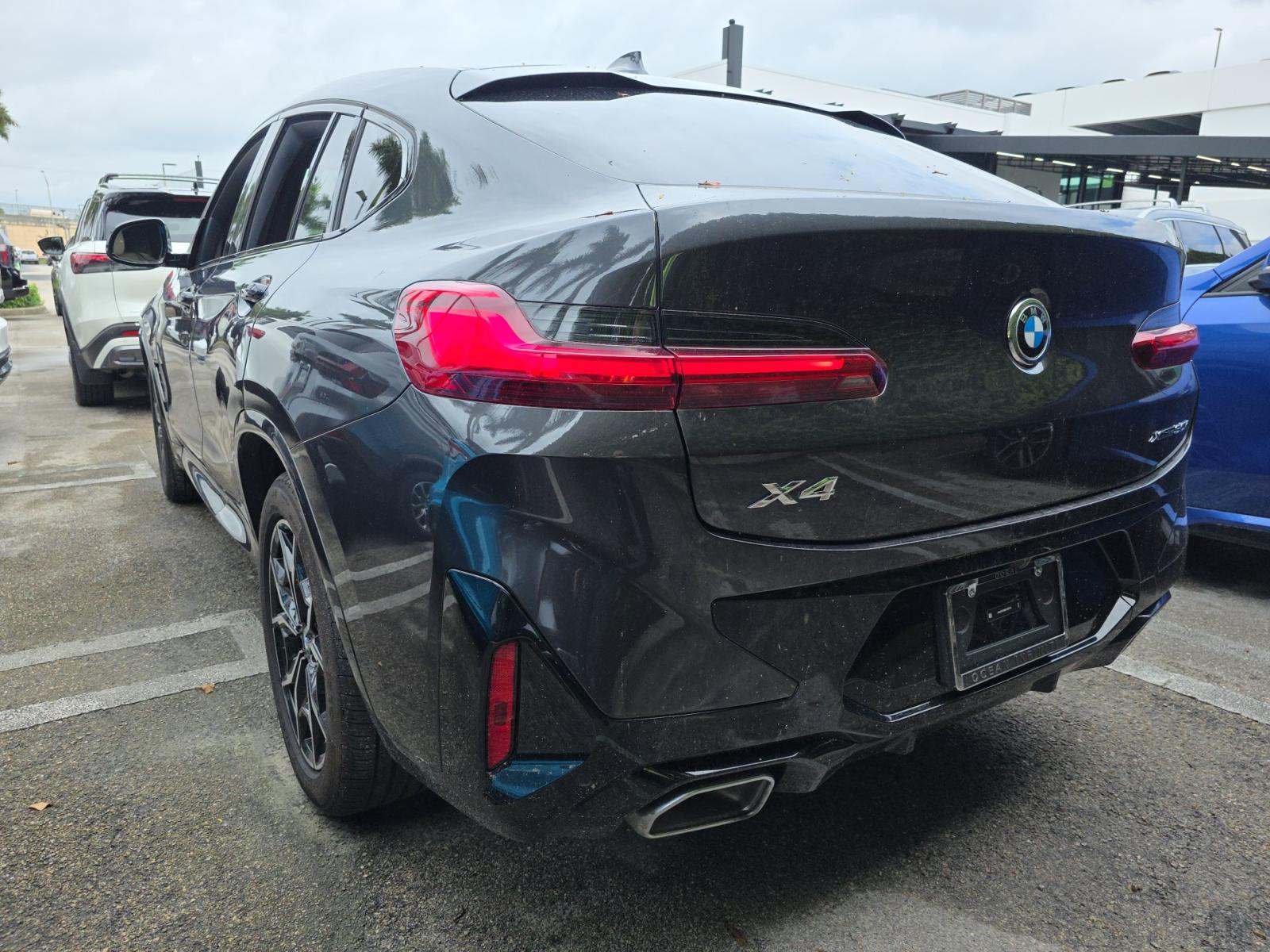 2025 BMW X4 xDrive30i AWD