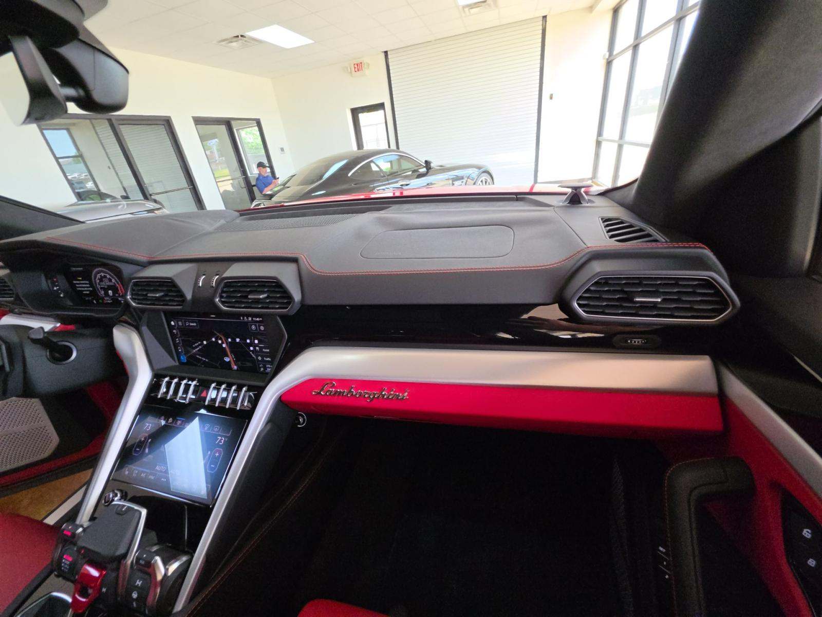 2019 Lamborghini Urus Base AWD